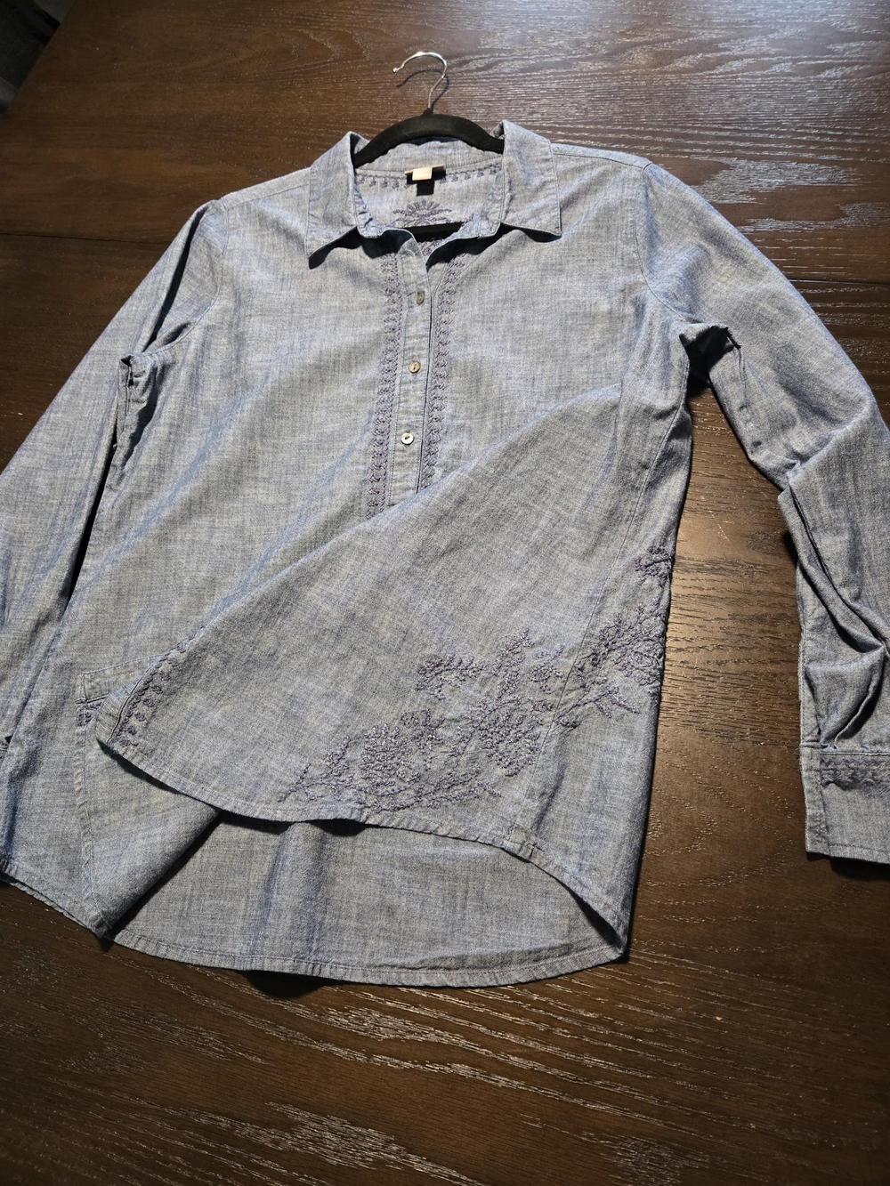 J. Jill Blue Chambray Embroidered Button Down Shirt. 100% Cotton. - Picture 3 of 14